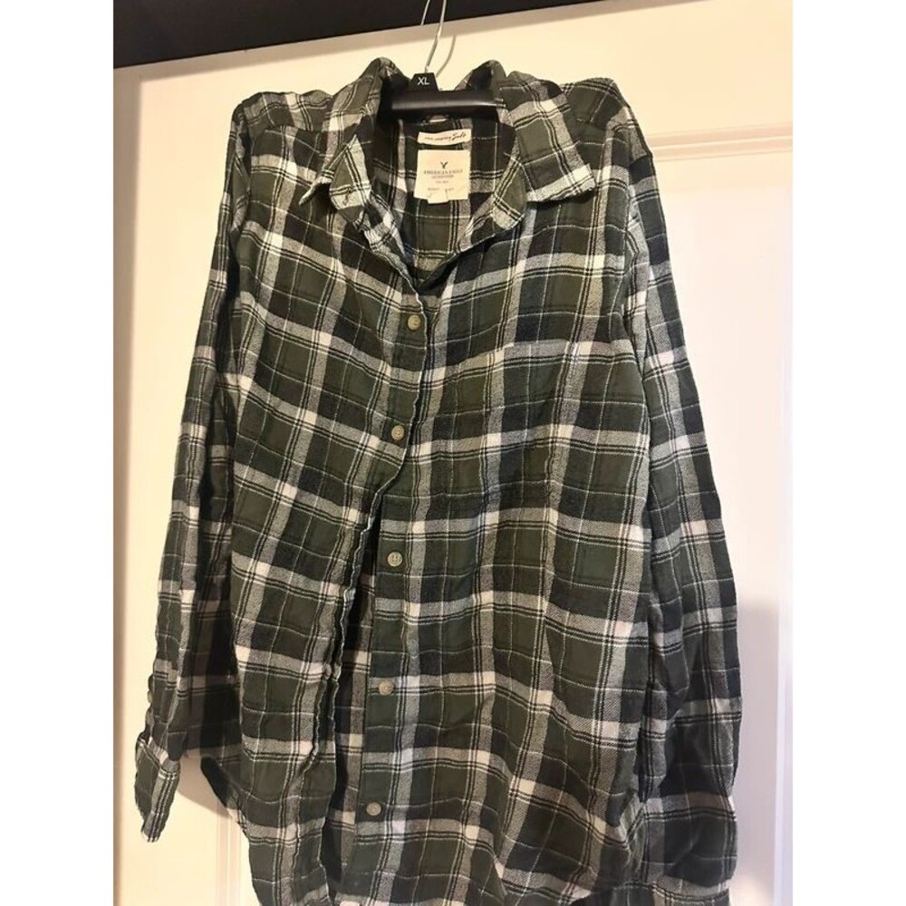 American Eagle boyfriend fit flannel